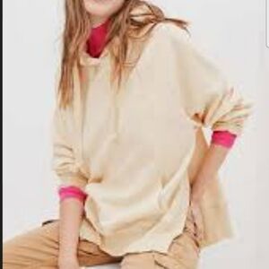 American Eagle Outfitters Cream Hooded Sweatshirt